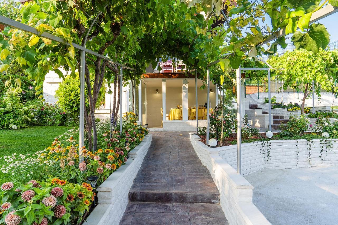 Vila Casa De La Mare - Albena Exteriér fotografie