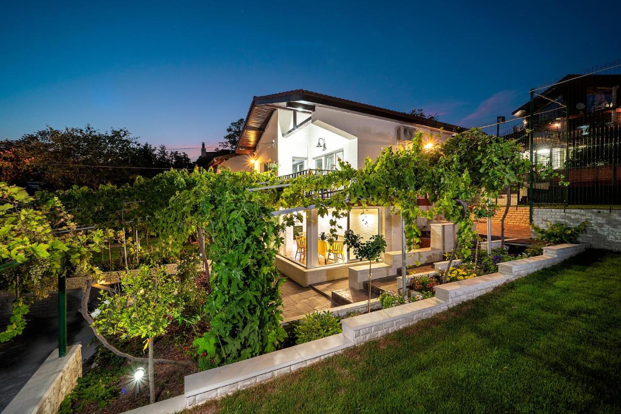 Vila Casa De La Mare - Albena Exteriér fotografie
